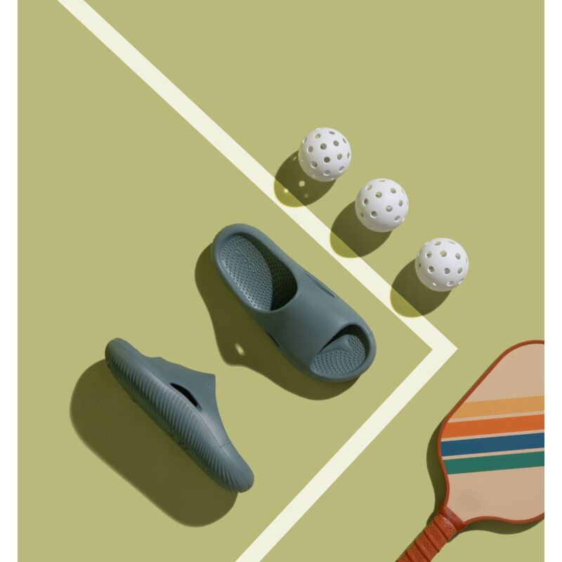 Crocs™ Mellow Recovery Slide Pond