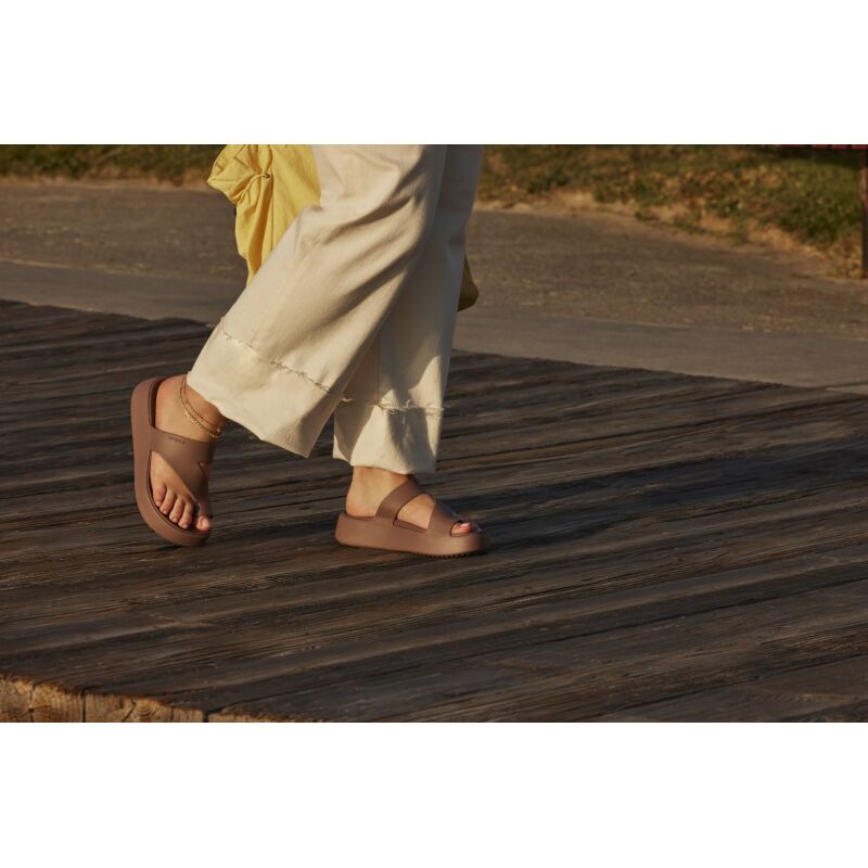 Crocs™ Getaway Platform Toe Loop Truffle