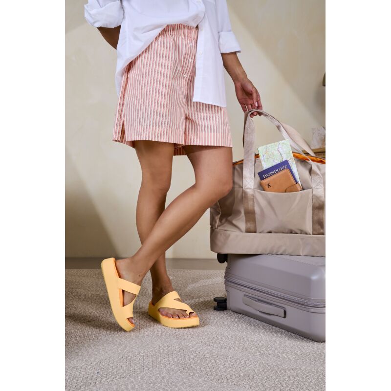Crocs™ Getaway Platform Toe Loop Women's Golden Hour