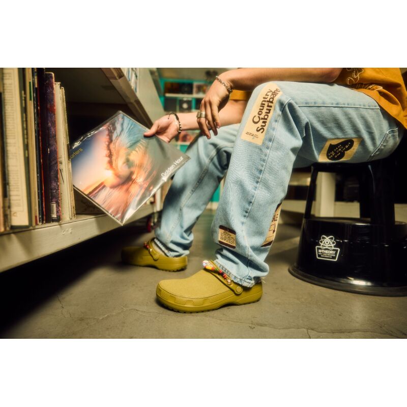 Crocs™ Classic Crafted Clog Aloe