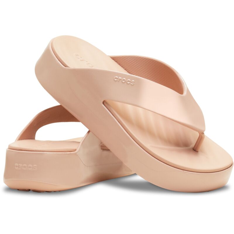 Crocs™ Getaway Platform Patent Flip Pink Caramel