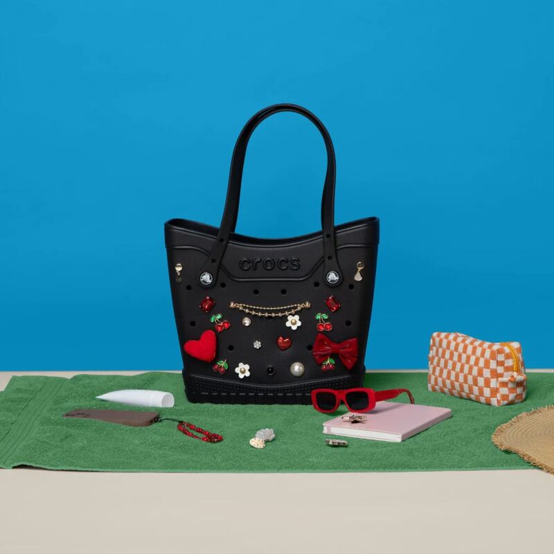 Crocs™ Classic Medium Tote Bag Black